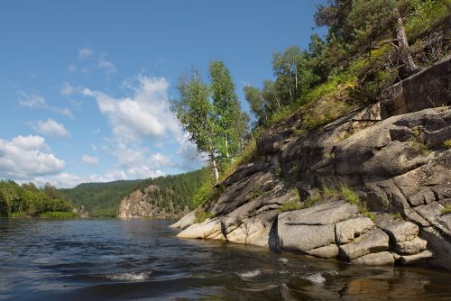 Экскурсионные туры на Байкал: скалы горных рек Забайкалья