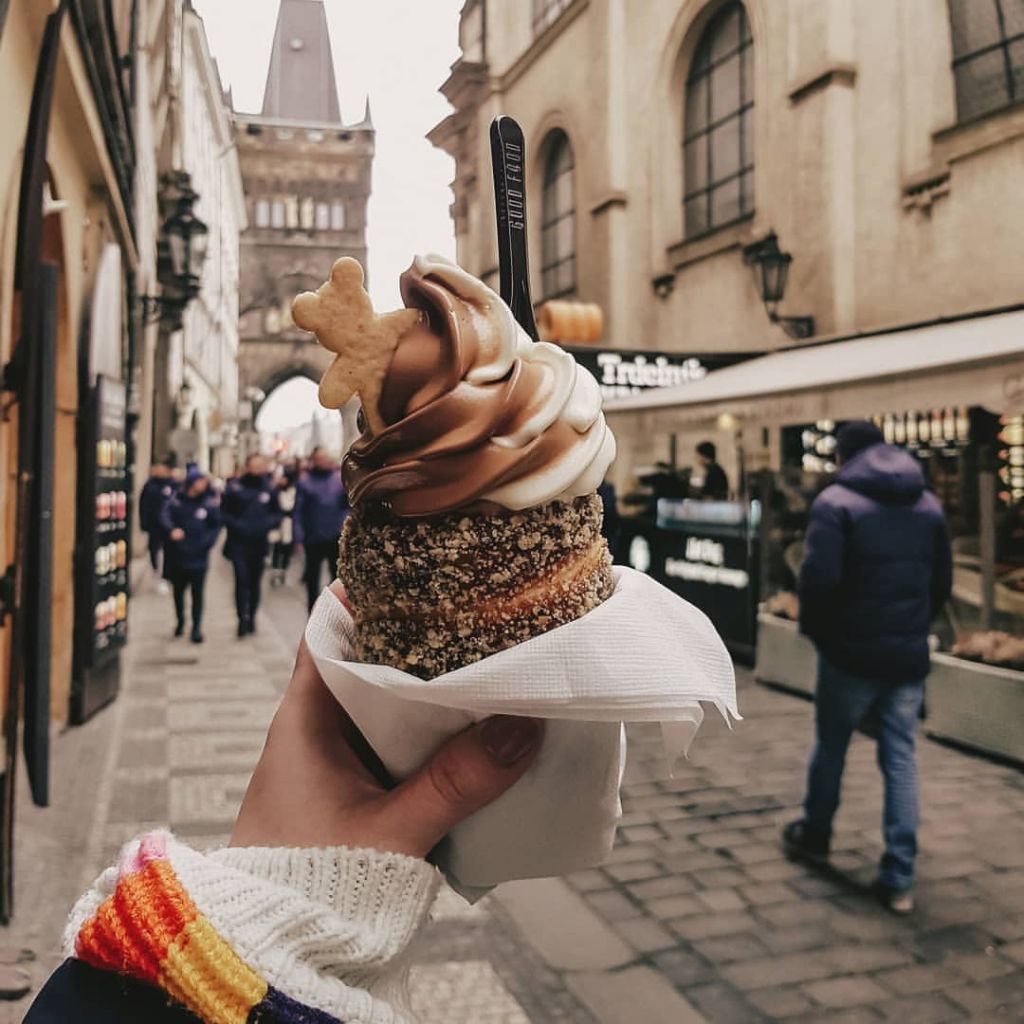 Фото: туры в Чехию на Новый год, мороженое