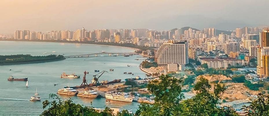 Фото: туры на Хайнань с прямым перелетом из Москвы, бухта Ялунвань