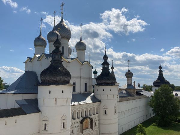 Rostov.jpg Ростовский Кремль (Золотое Кольцо России)