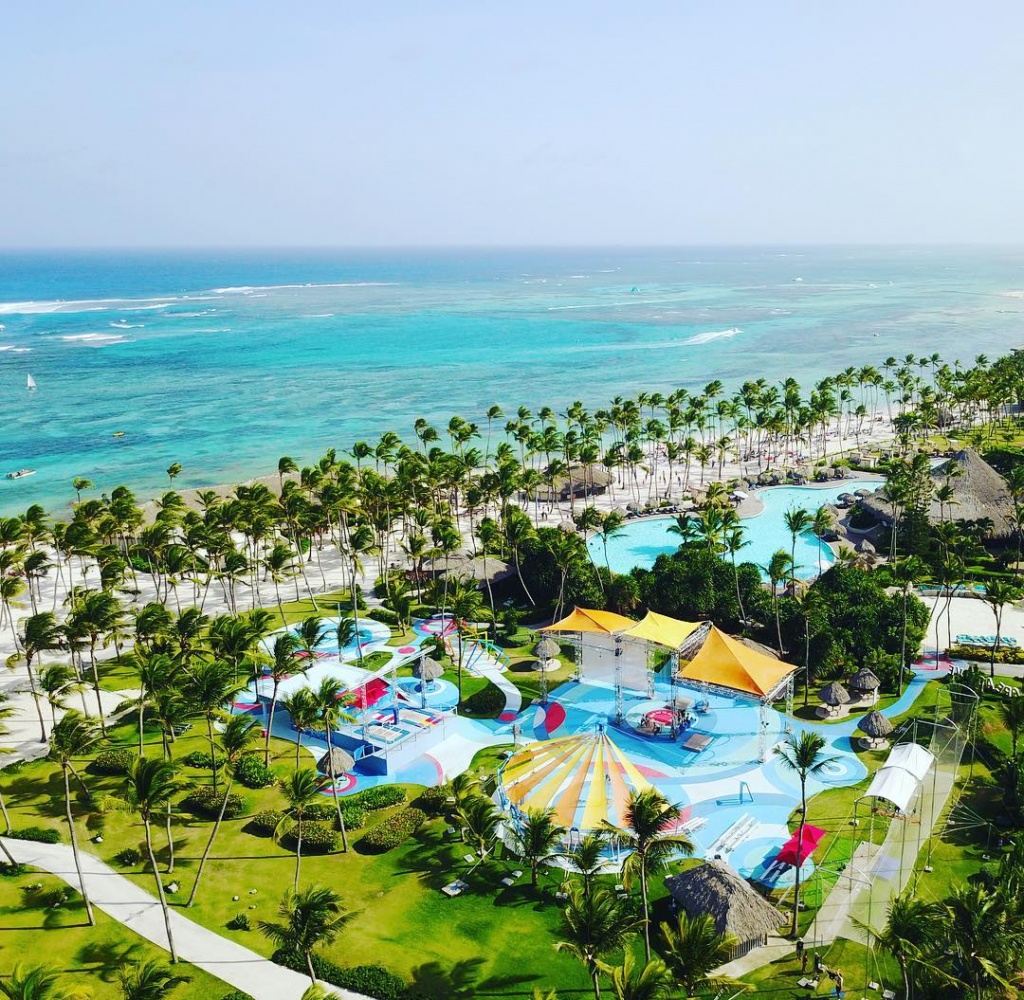 Фото: горящие туры в Доминикану в октябре, Пляж отеля Barcelo Bavaro Palace