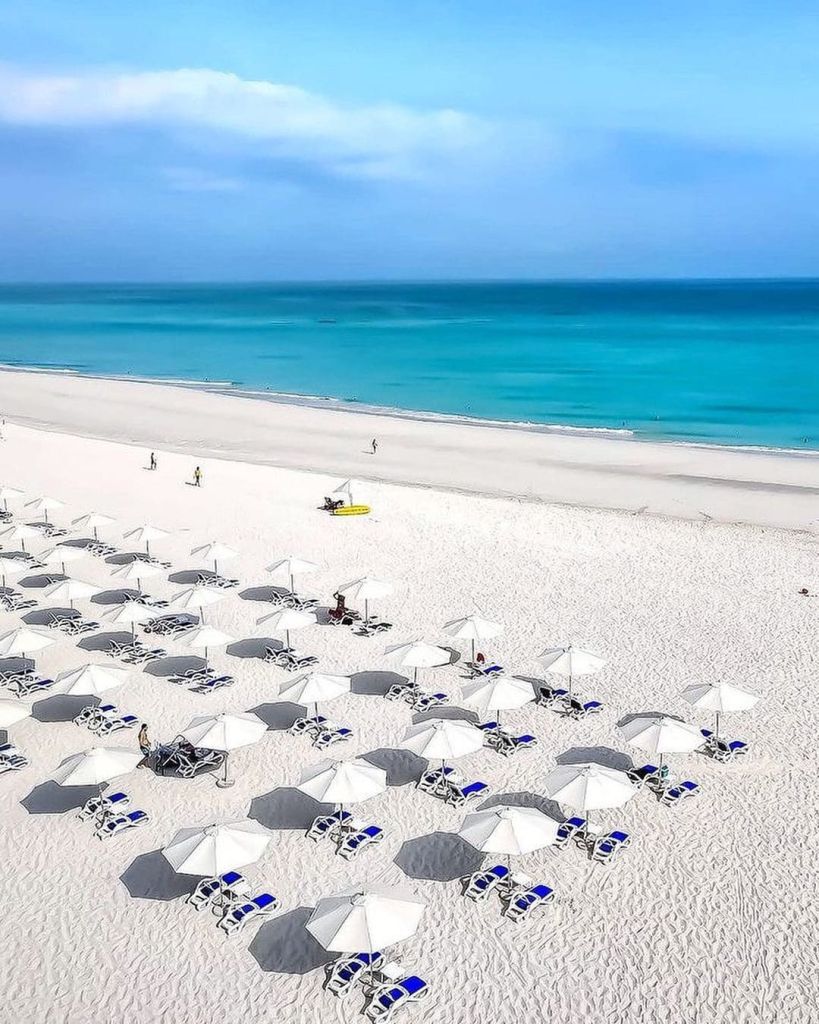 Пляжи Абу-Даби (ОАЭ)