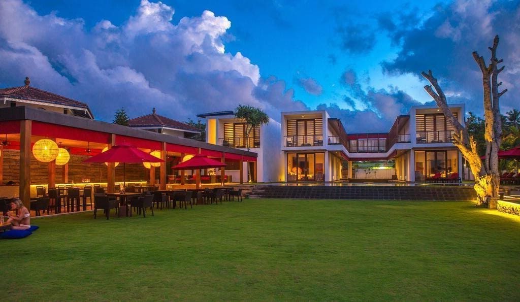 W15 Hotel 4*, Велигама 2.jpg