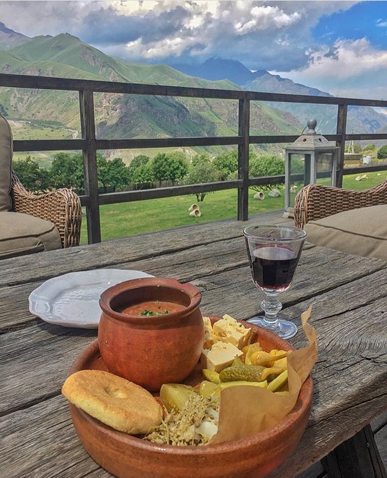 Лобио в глиняном горшочке, Бахмаро, Грузия