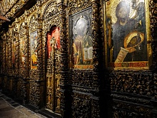 Храм в Гирокастре, Албания